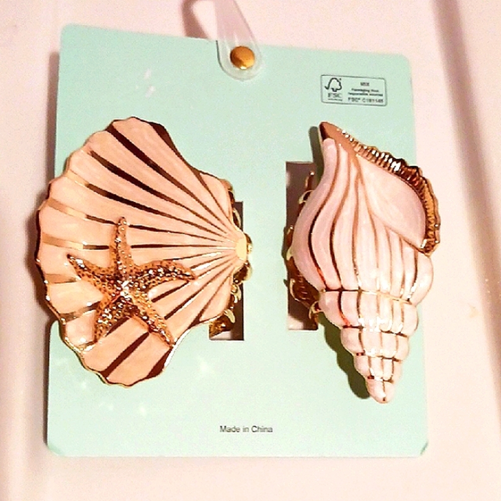 Piper*K 🐚 2 Shell Hair Clips Set in Soft Cream and Gold Accents 🐚 - Picture 2 of 8